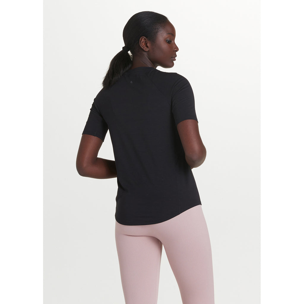 Camiseta Mujer Performance Wool  Short Sleeve Lole Negro 3